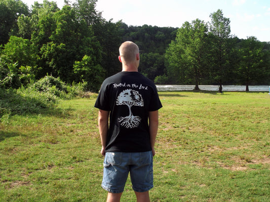Rooted in the Lord Unisex Tee